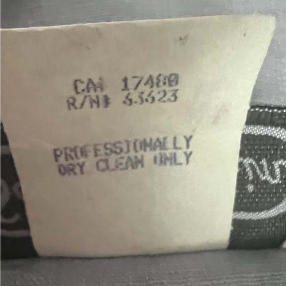 RARE FIND - Vintage Saint Germain Paris Lavender Dainty Lace Overlay Blouse - Picture 6 of 9